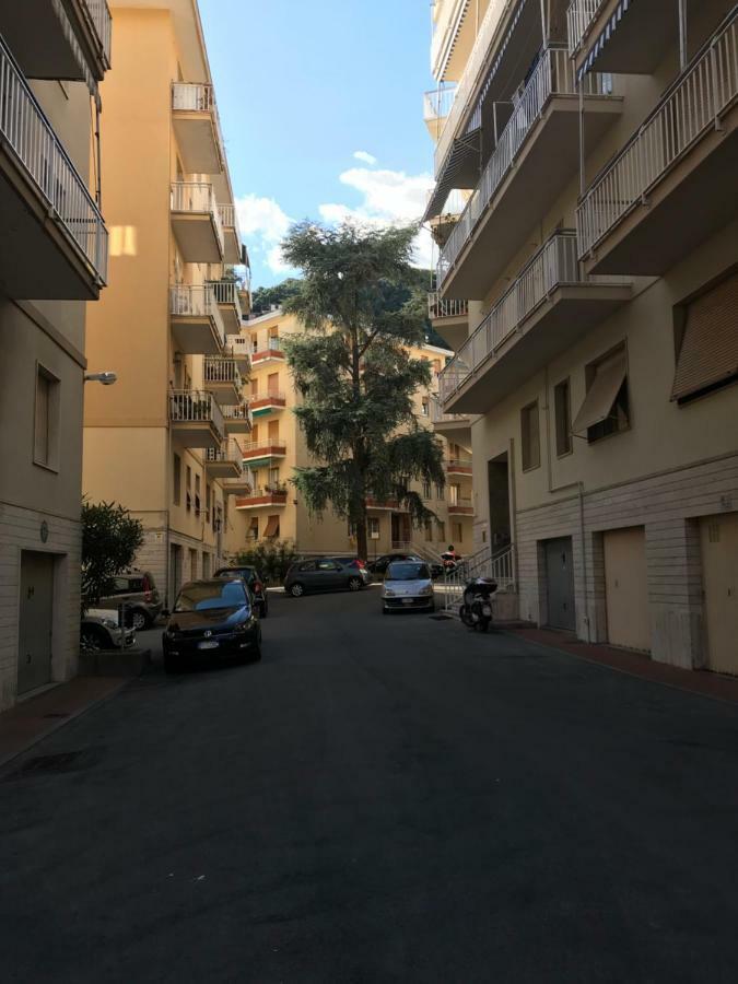 Polly Apartment Rapallo Bagian luar foto